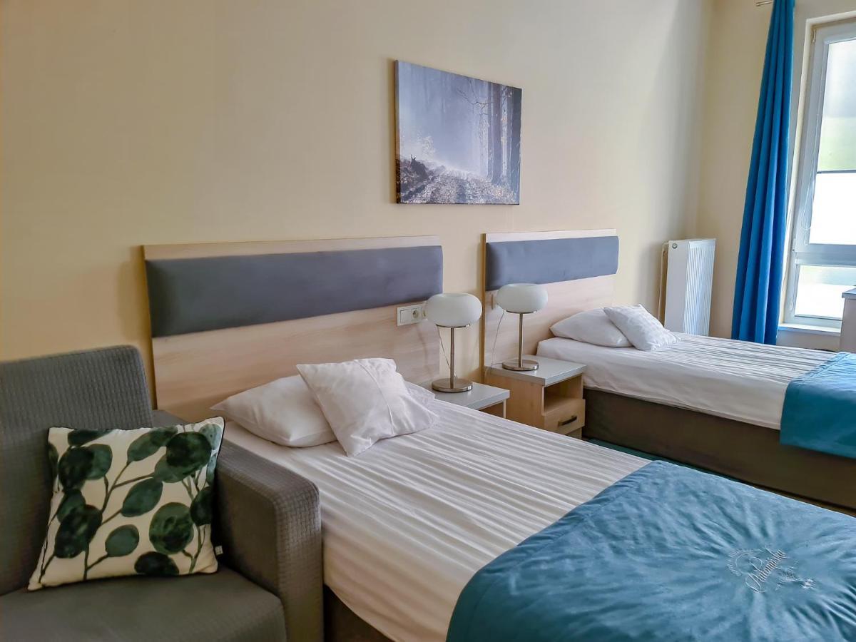 Antoninska Hotel & Apartamenty ليشنو المظهر الخارجي الصورة