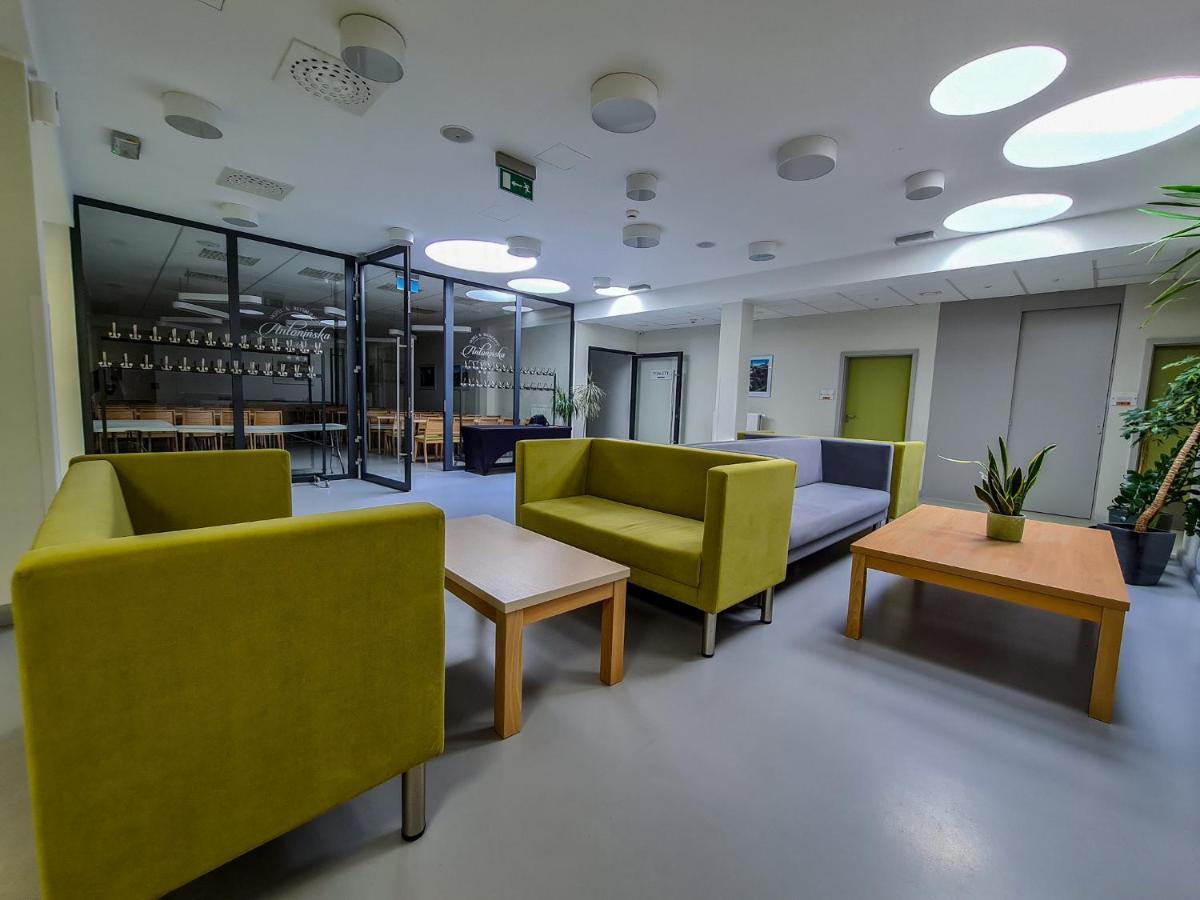 Antoninska Hotel & Apartamenty ليشنو المظهر الخارجي الصورة