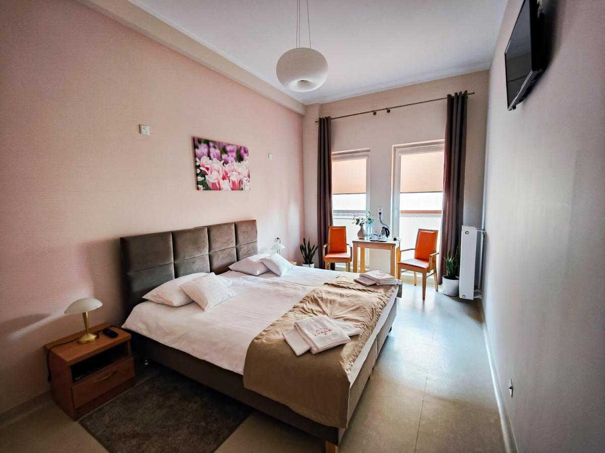 Antoninska Hotel & Apartamenty ليشنو المظهر الخارجي الصورة